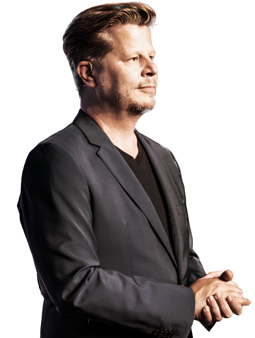 Alex Düsseldorf Fischer, Autor von Charismatic Leadership